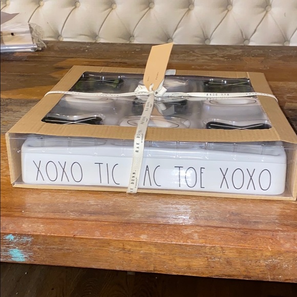 Rae Dunn Tic Tac Toe Game Set - Picture 4 of 7